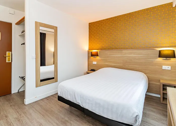 Denfert-Montparnasse Hotel Paris