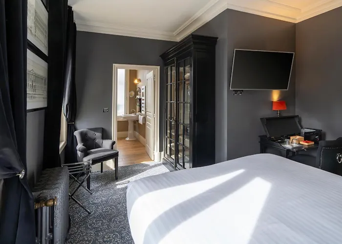 Hotel Vendome - BW Signature Collection