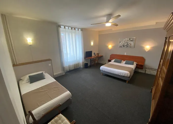 Hotels in Lons-le-Saunier
