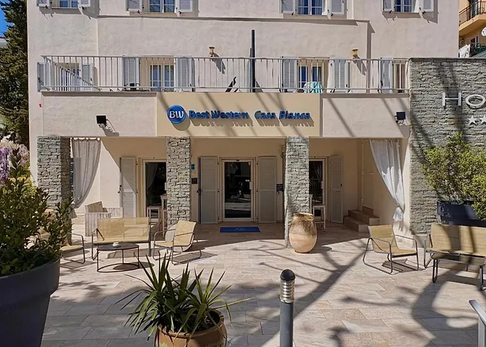Best Western Hotel Casa Bianca, Piscine Intérieure et Extérieure Calvi 