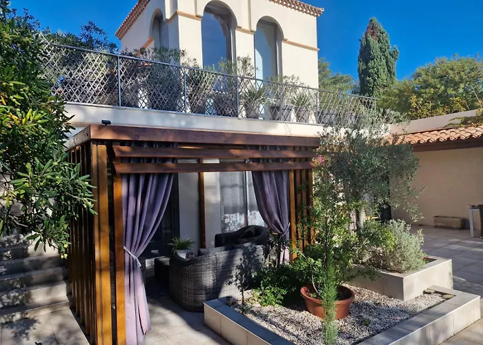Suite'Loft Premium, La Demeure Des Cedres & Spa Cap D'Agde (Adults Only)