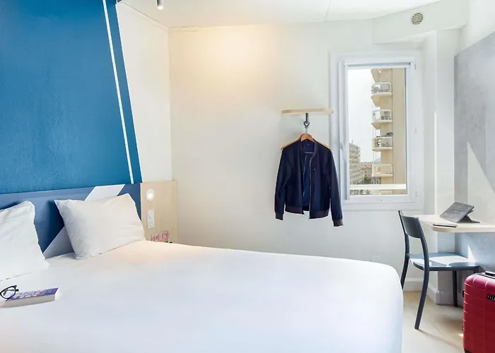 Hoteles en Tolón