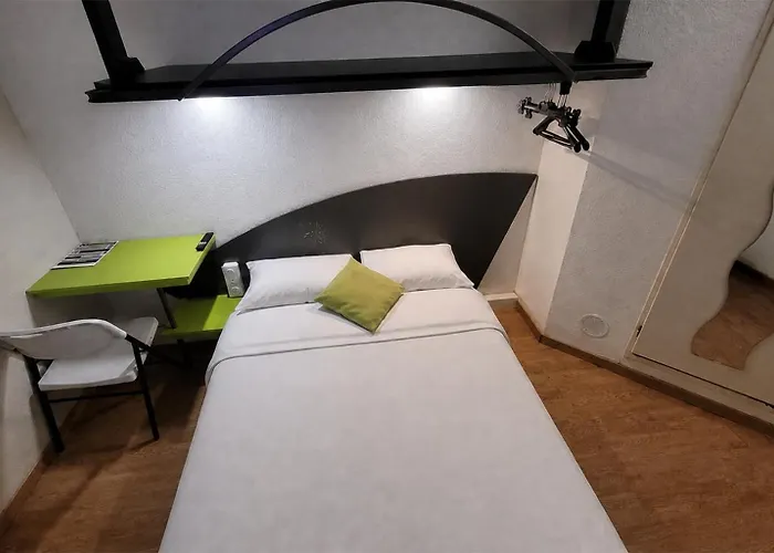 Hotels in Arques (Pas-de-Calais)
