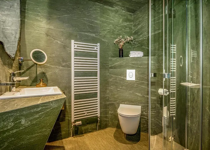 Hôtel-Restaurant Logis l'Aubrac Laguiole