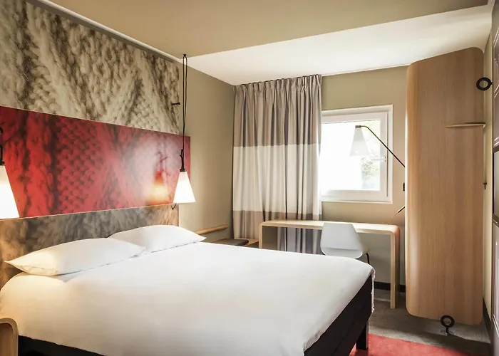 Ibis Senlis Hotel