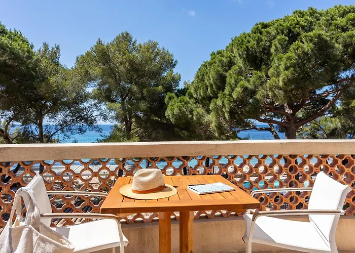 Boutique La Pinede Plage La Croix-Valmer