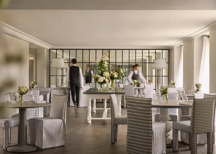 Pauillac Hotels