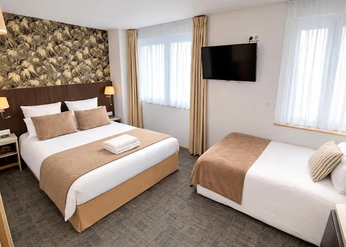 Concarneau Hotels