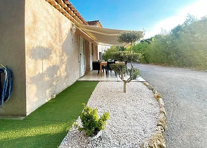 Montauroux Hotels
