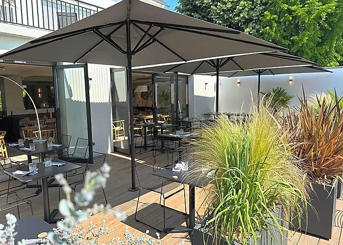 Hotel a Boos (Seine-Maritime)