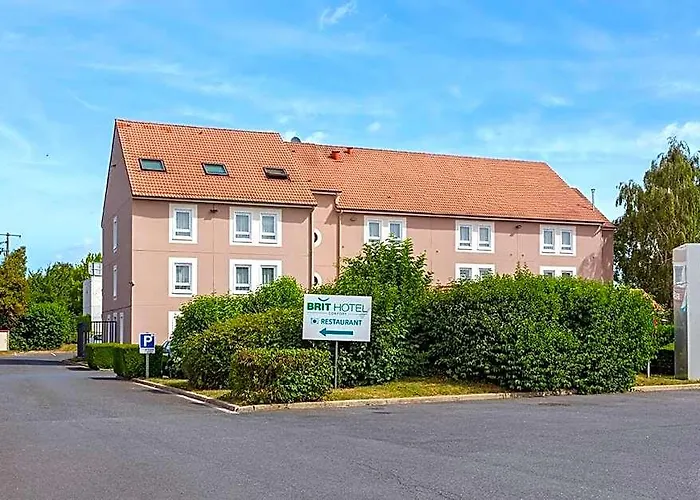 Fontaine-Notre-Dame (Nord) Hotels