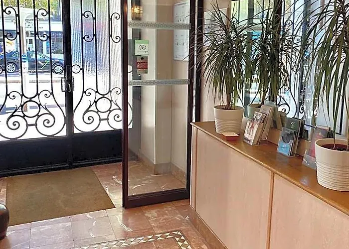 Hotel Studia Paris