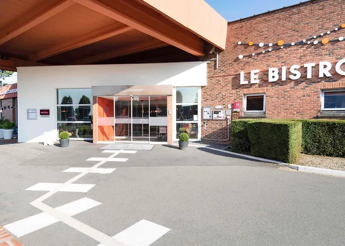 Lesquin Hotels