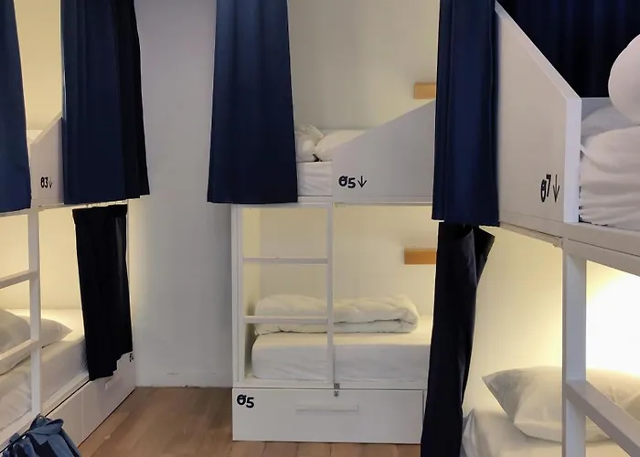 Slo Hostel Lyon Saxe