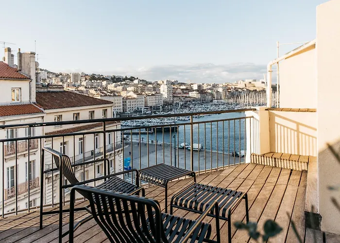 New Hotel Le Quai - Vieux Port Marseilles