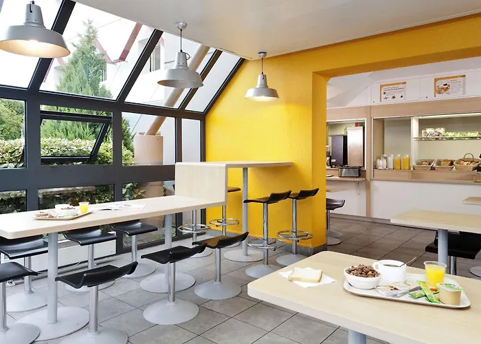 Monswiller Hotels
