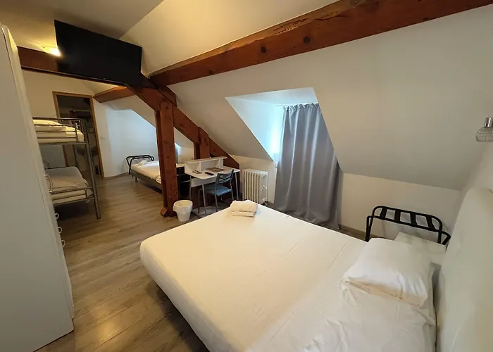 Hotels in Ax-les-Thermes