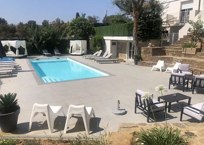 Hotels in Bormes-les-Mimosas