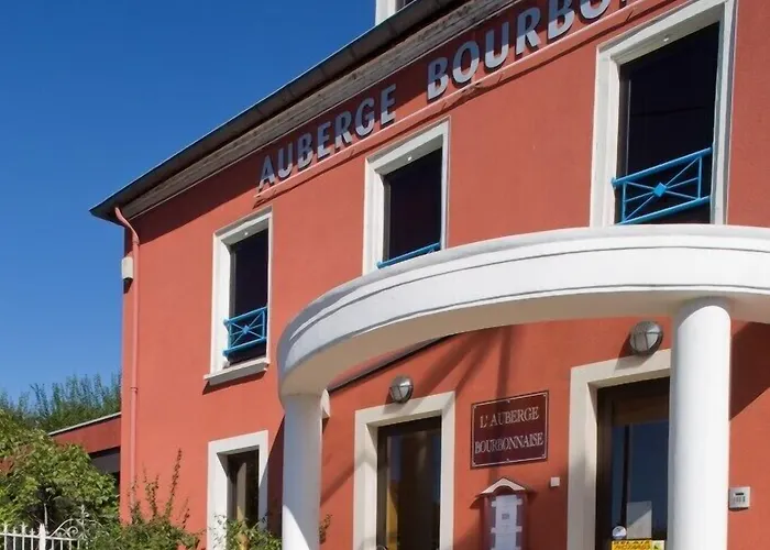 Saint-Yorre Hotels