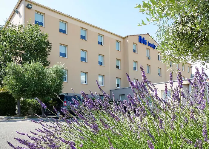 Ibis Budget Marseille Valentine Mit Golfplatz