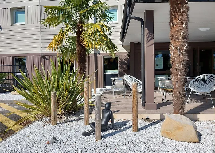 Deauville Cheap Pet friendly Hotels