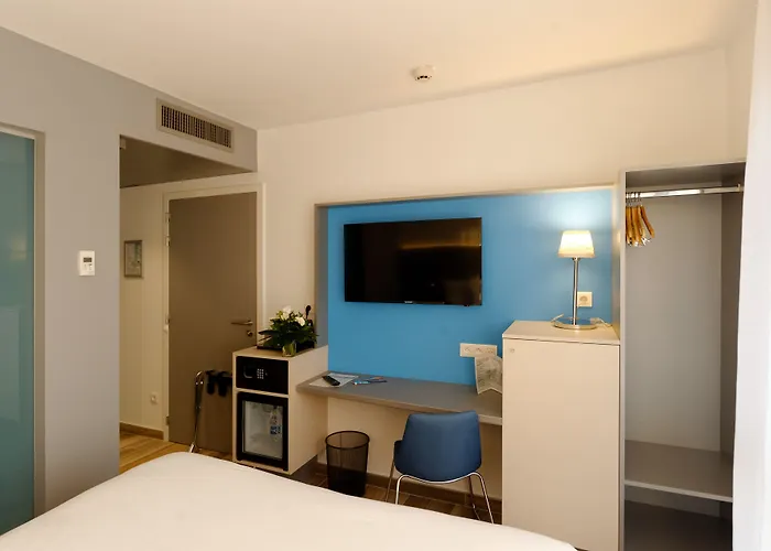 Bennwihr Hotels