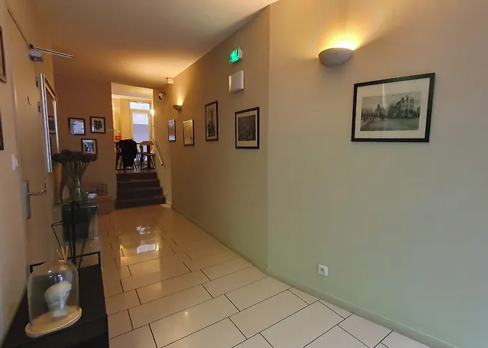 Rodez Hotels