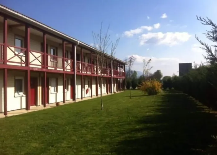 Rumilly (Haute-Savoie) Hotels