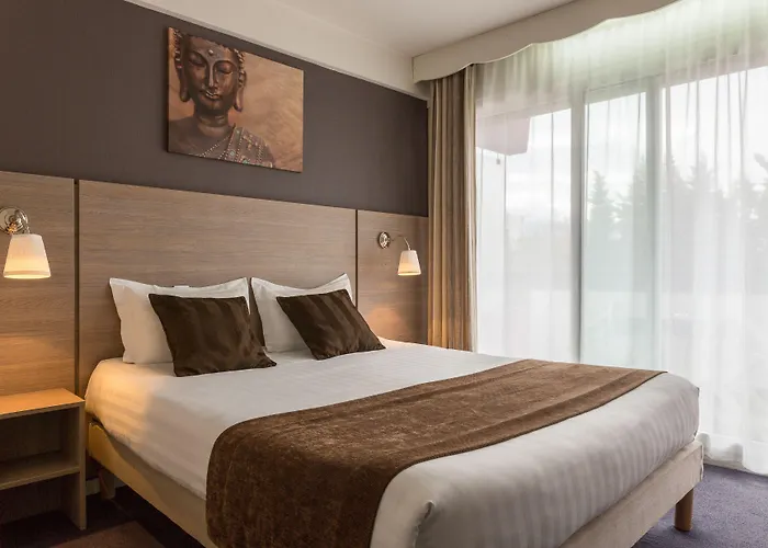 Le Pont-de-Claix Hotels