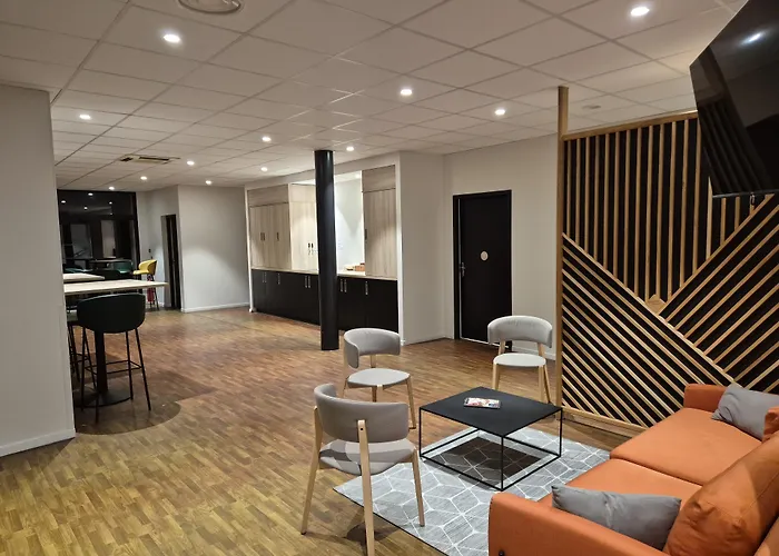 Campanile Narbonne A9/A61 Hotel