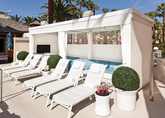 Dog Friendly Hotels near Monorail - MGM Grand in Las Vegas