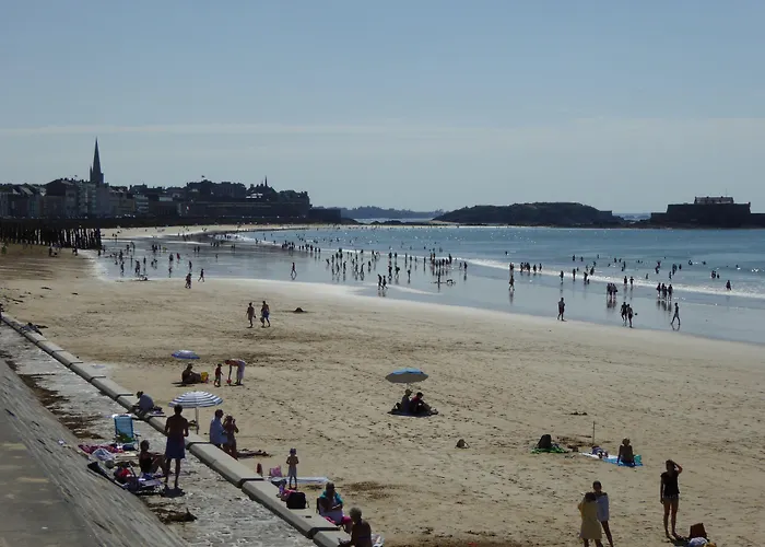 Hotel Kyriad Saint Malo Centre Plage