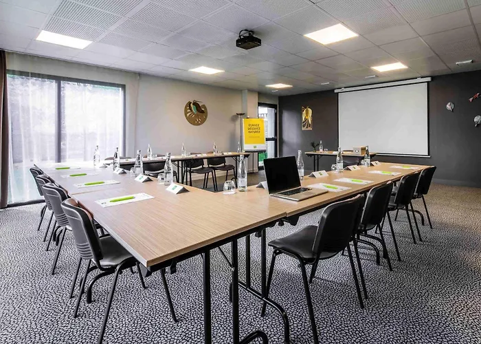 Cesson-Sevigne Hotels