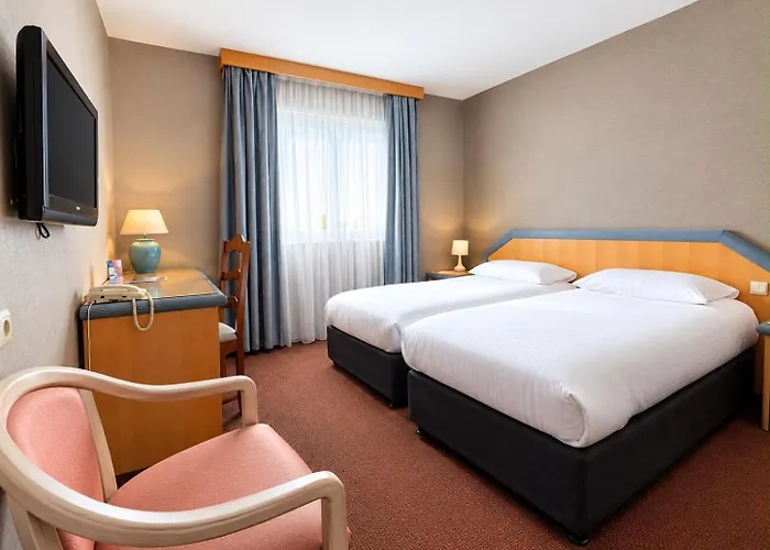 Hotels in Orchies