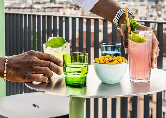 Tribe Paris Clichy Hotel