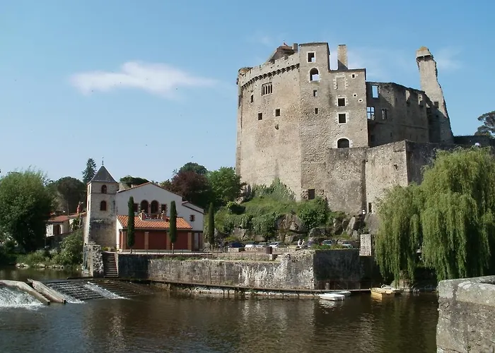 Hotel Ternélia Henri IV à Clisson