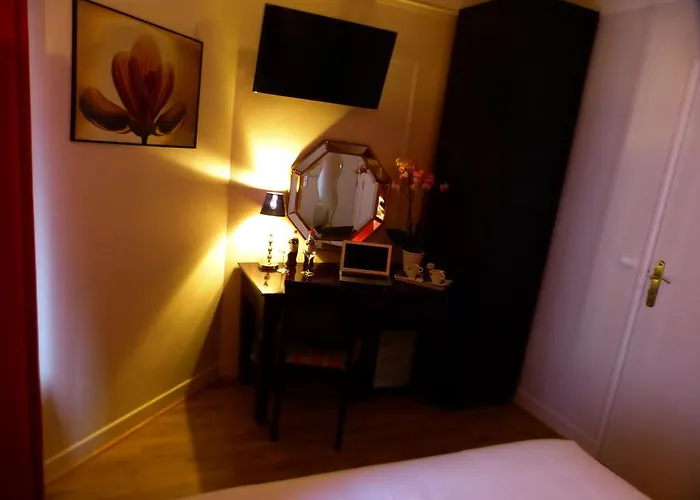 Hotel Tamaris Paris Mit Golfplatz