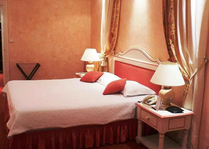 Hotel Giraglia Grimaud