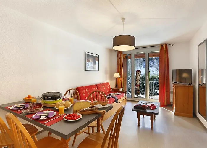 Résidence Néméa Les Grands Ax Ax-les-Thermes