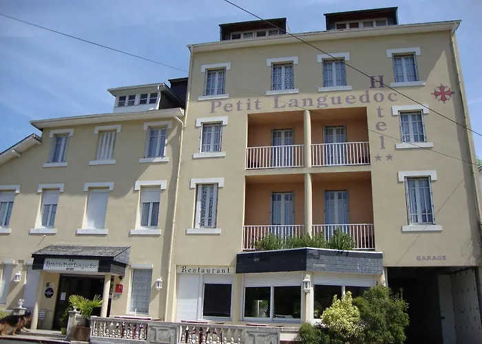 Hotel Au Petit Languedoc Lourdes