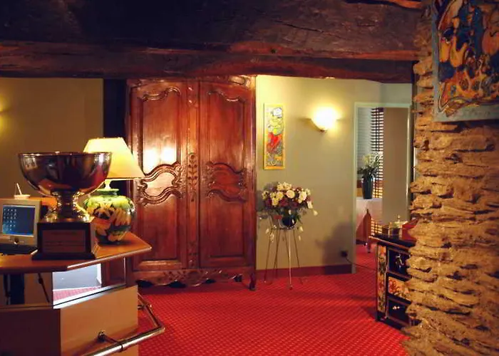 Hotel Pen'Roc Châteaubourg