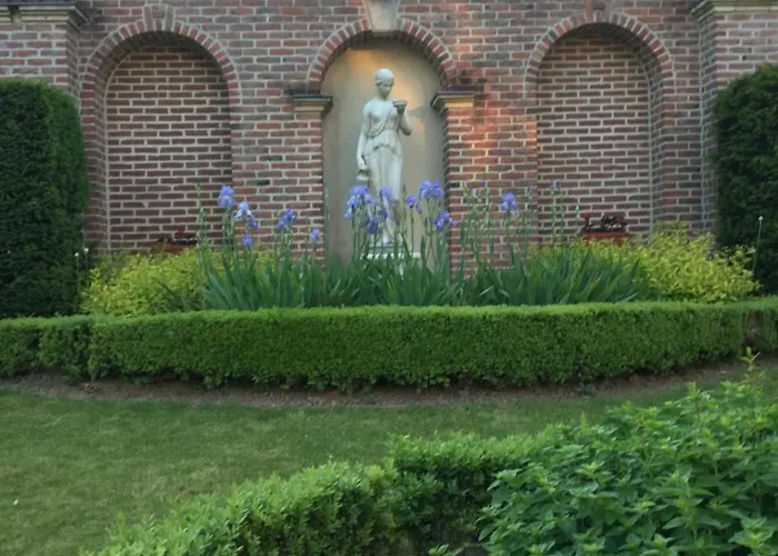 Entre Cour Et Jardin Bed and Breakfast Arras