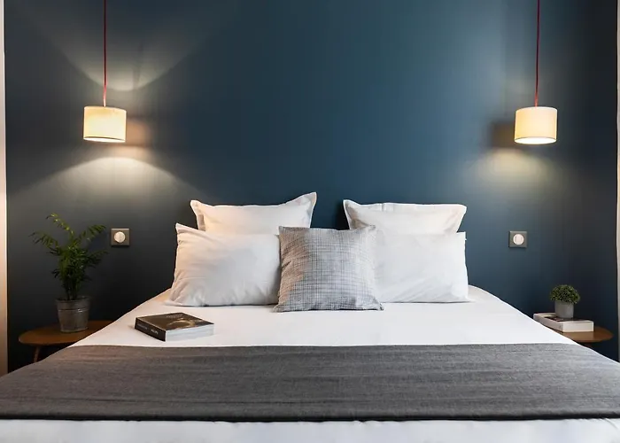 Hotel La Cour Carree Bordeaux Centre