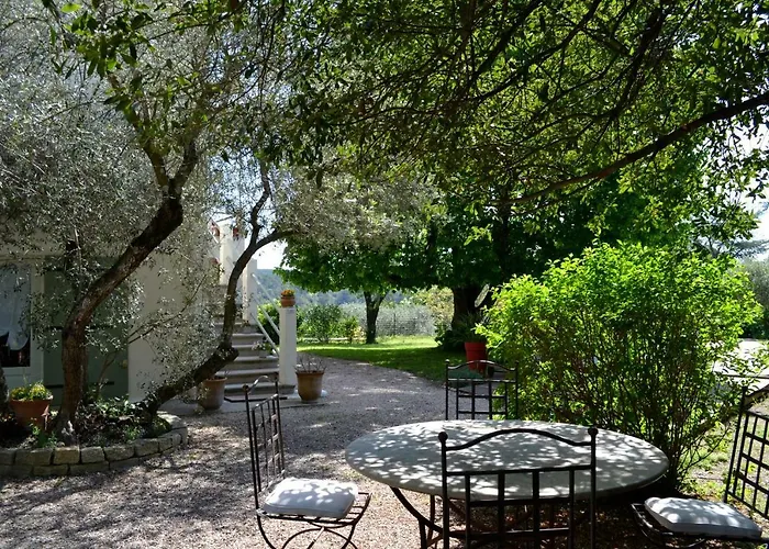Bed and Breakfast L'Oustalet à Uzès