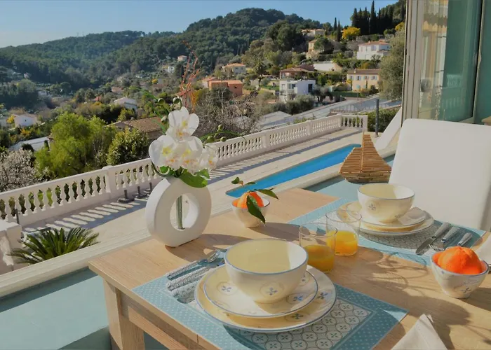 Villa La Terre Des Lauriers Vallauris