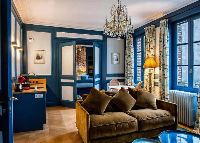 La Petite Folie Bed and Breakfast Honfleur